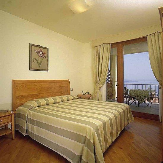 Appart hôtel Domina Borgo Degli Ulivi - Garda Gardone Riviera